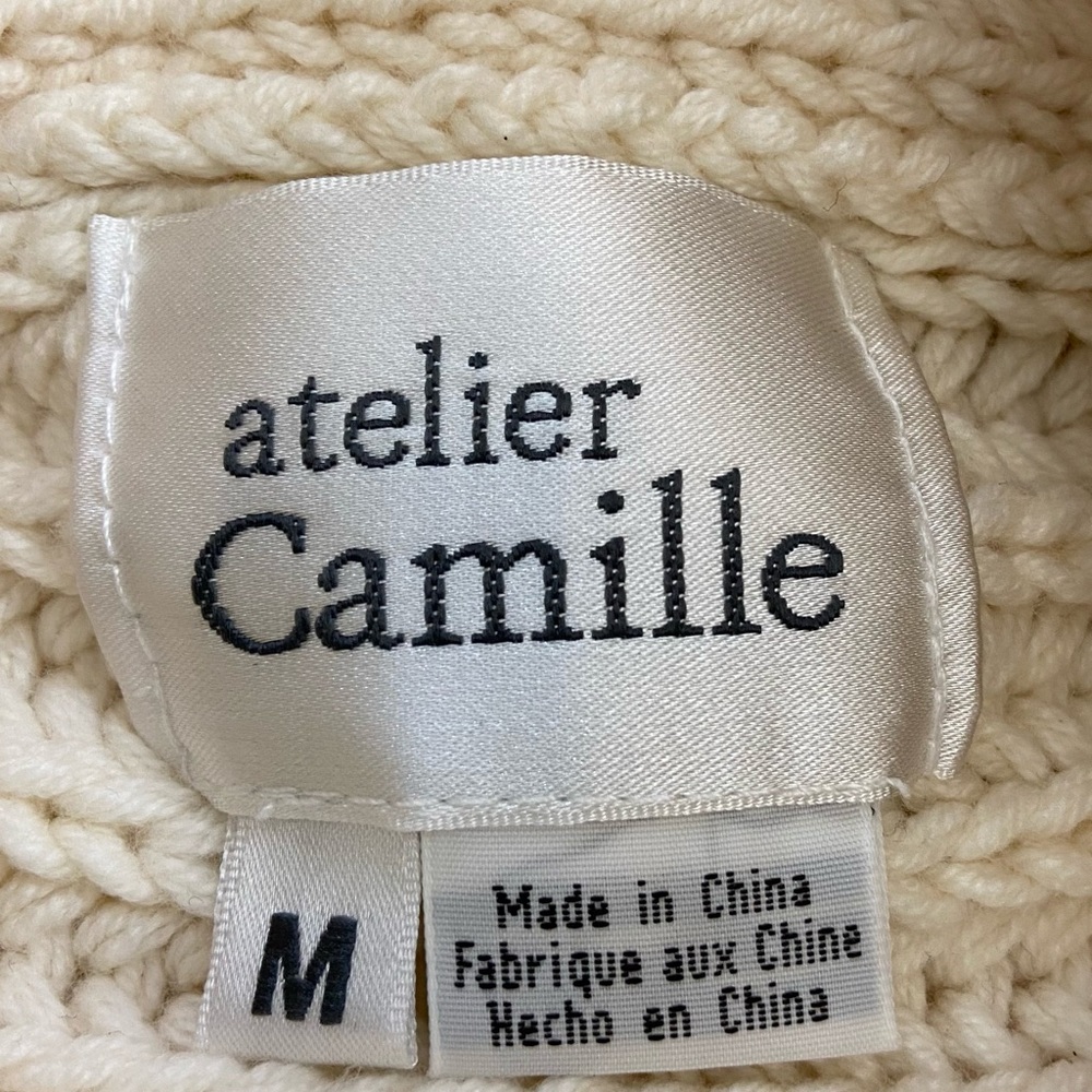 Atelier Camille Oversized Knit Sweater - Picture 4 of 13